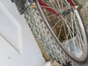 Vând bicicleta puțin folosita