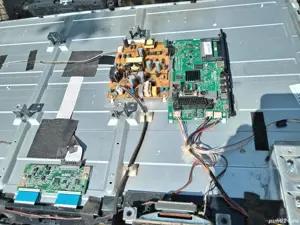 Finlux 43ffa5500 cu ips12 și MB 211 