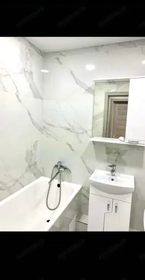 De vanzare 1 camera in zona Bucovina