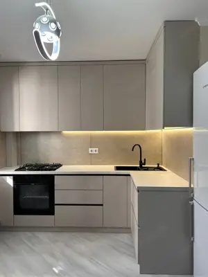 De vanzare apartament cu o camera in zona Buziasului - imagine 3