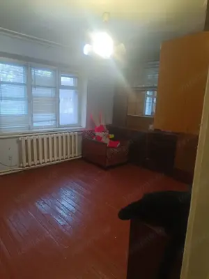 De vanzare apartament cu  2 camere zona Calea Sagului - imagine 3