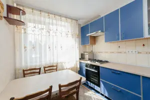 De vanzare apartament cu 2 camere in zona Soarelui - imagine 3