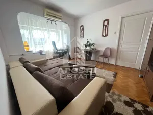 Apartament cu doua camere ,centrala proprie,zona Take Ionescu