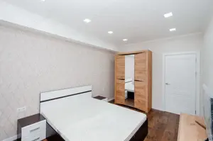 2 camere in zona Telegrafului de vanzare