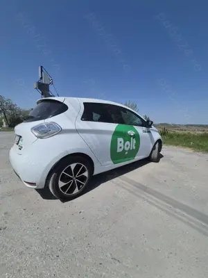 Caut sofer pentru Bolt pe un Renault Zoe 2018 - imagine 4