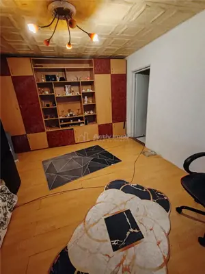 2 cam - zona Podgoria - imagine 2