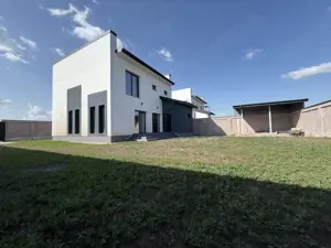 Vilă modernă cu 4 camere | Încălzire în pardoseală | Teren 505 mp - imagine 12
