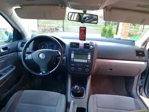 Vw Jetta 1.6 benzina  - imagine 2