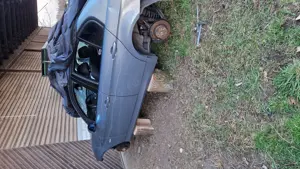 Dezmembrez bmw 320i e90 - imagine 2 Dezmembrez bmw 320i e90 - imagine 2