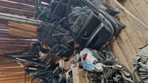 Dezmembrez bmw 320i e90 - imagine 3 Dezmembrez bmw 320i e90 - imagine 3