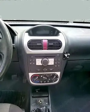 Opel Corsa C 1.0, Euro 4, 2005, 4 usi, AC, fara rugina functional benz - imagine 8