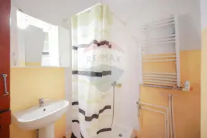 Casă de Vânzare cu 4 camere, Ultracentral - Cuza Vodă - imagine 11