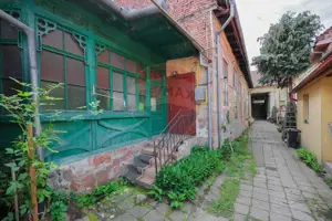 Casă de Vânzare cu 4 camere, Ultracentral - Cuza Vodă - imagine 10