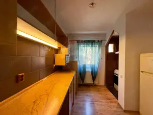 Apartament spațios de 2 dormitore + living open space - imagine 12