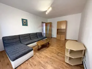 Apartament spațios de 2 dormitore + living open space - imagine 2