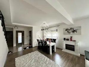 Jumatate de duplex modern cu 4 camere, Dumbravita - imagine 6