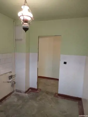 Vând apartament 2 camere Petroșani 