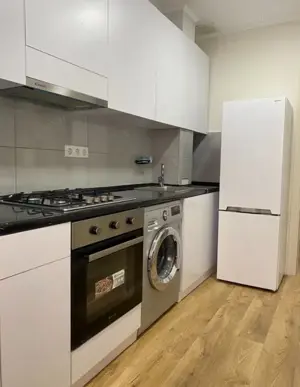 vanzare in zona Torontalului un apartament cu o camera