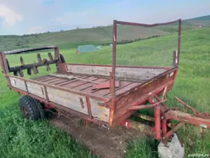 Remorca de împrăștiat gunoi de grajd  - imagine 3