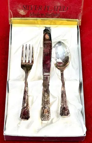 Set de botez pentru copii din 3 piese argintate Sheffield vintage