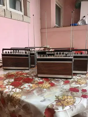 Vand radiouri gloria