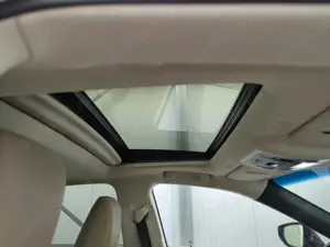 Lexus Seria ES 300h, CAP. CIL.-  2.5 Hybrid, 222CP, An- 2019. - imagine 11 Lexus Seria ES 300h, CAP. CIL.-  2.5 Hybrid, 222CP, An- 2019. - imagine 11