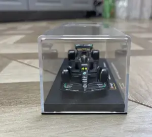 Macheta Mercedes F1 W14 E Performance Lewis Hamilton 1:43 - imagine 3