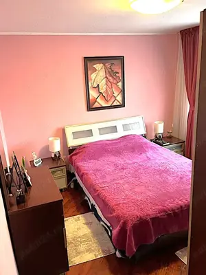 93.900 Euro Apartament 3 camere, decomandat, etaj 2, CASA ROSIE. - imagine 4