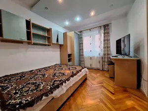 Apartament 3 camere, 63 mp, decomandat, la parter - Spitalul Judetean - imagine 3