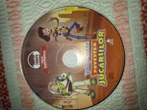 Jucarie  Compact disc Disney PIXAR   Povestea jucariilor   lectura  Stela Popescu