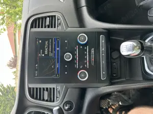 Vând Renault Megane Estate , unic proprietar  - imagine 6