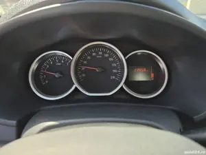 Sandero 2017 pret 7500e km 48 000 Gpl tomaseto - imagine 8