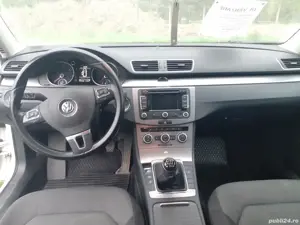 Volkswagen Passat  - imagine 5