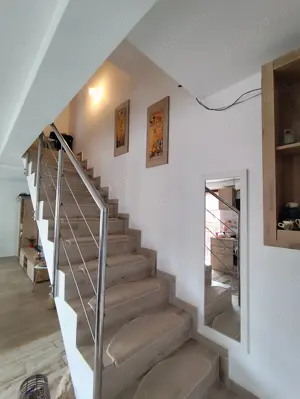 Casa duplex 73 mp,3 camere,2 bai,balcon,gradina,loc de parcare - imagine 6