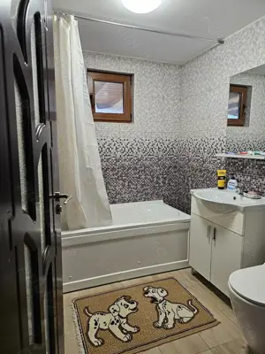 Casă de vânzare - 3 dormitoare, salon spațios, anexă și teren generos - 648 mp - imagine 5