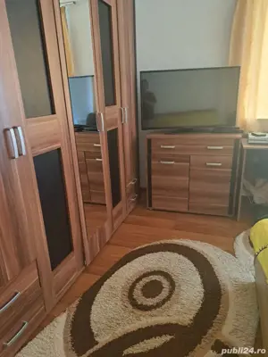 Vănzare apartament 3 camere - imagine 2