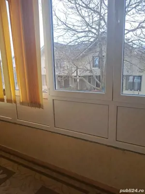 Vănzare apartament 3 camere - imagine 8