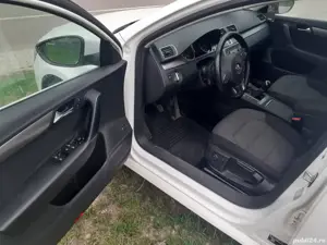 Volkswagen Passat  - imagine 8