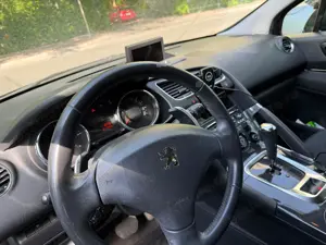 Peugeot 3008 1.6 HDI Automat 112cp - imagine 4