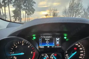 NOU: doar 10500 Euro, Ford KUGA TITANIUM-X, 2.0 TDCI, 4X4, automată, extra dotări. - imagine 7