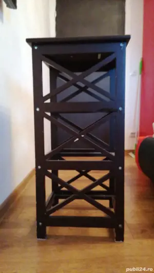 Scaun înalt din lemn 