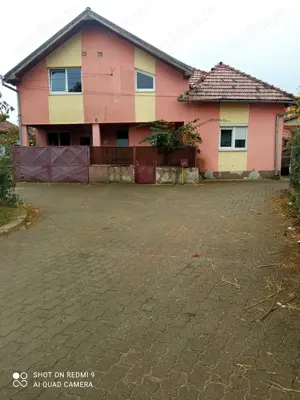 Ofer spre inchiriere doua  apartamente la casa in Alba Iulia - imagine 7 Ofer spre inchiriere doua  apartamente la casa in Alba Iulia - imagine 7