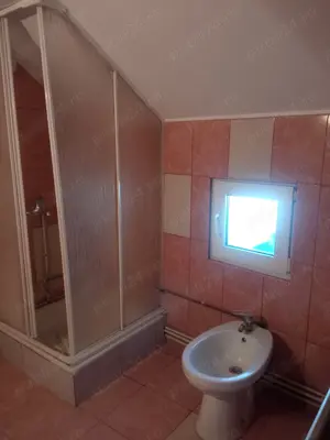 Ofer spre inchiriere doua  apartamente la casa in Alba Iulia - imagine 3 Ofer spre inchiriere doua  apartamente la casa in Alba Iulia - imagine 3