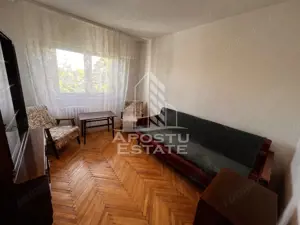 Apartament cu 3 camere, centrala proprie, zona Soarelui - imagine 3