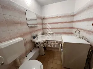 Apartament cu 3 camere, centrala proprie, zona Soarelui - imagine 9