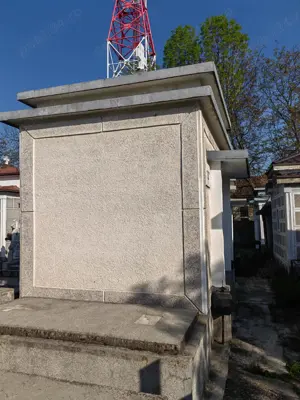 Vând loc de veci, 2 locuri in cavou cimitirul Sf. Gheorghe - imagine 2