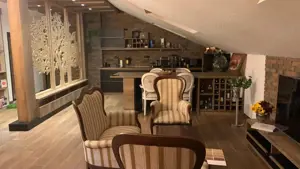 Ultracentral - Tomis Mall, spatiu IDEAL BIROURI,  120 mp., mobilat modern - imagine 5