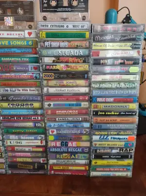 Vand casete audio si CD-uri - imagine 2