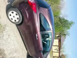 Ford ka 2011 benzina 1242 - imagine 2 Ford ka 2011 benzina 1242 - imagine 2