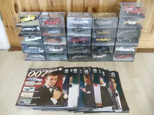 Colectia James Bond 007 machete auto plus reviste in engleza